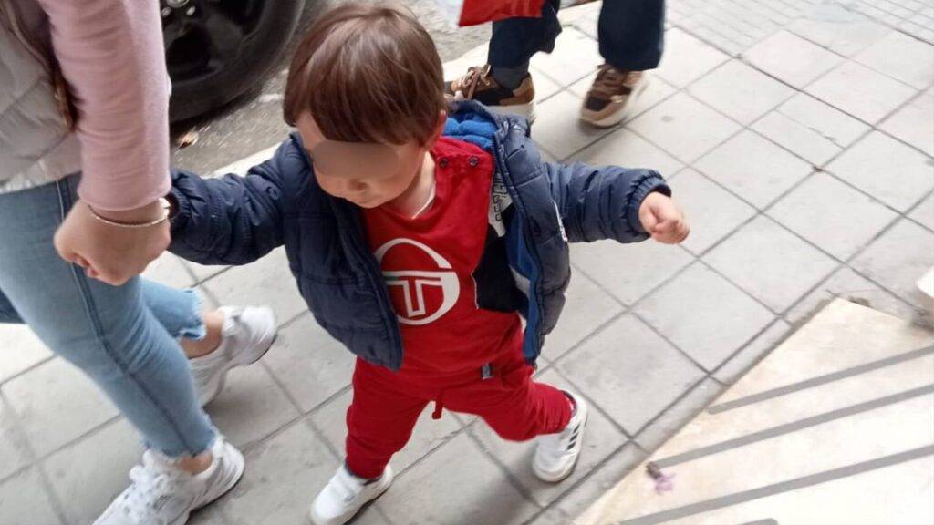Allontanamento dei minori, quando chiedere aiuto diventa una condanna