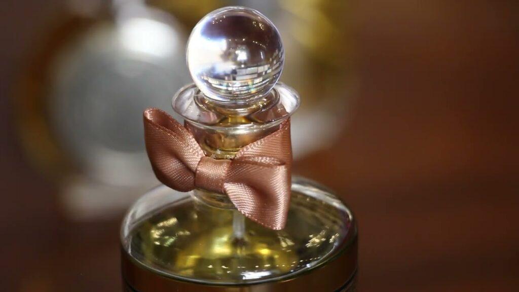 Spot romastore profumi